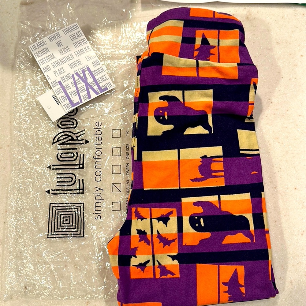 Kids L/XL Brand new Halloween leggings
